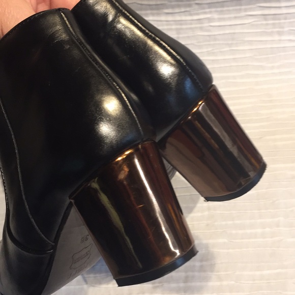 HOPE by Ringstrand Soderberg leather ankle booties - Picture 4 of 9